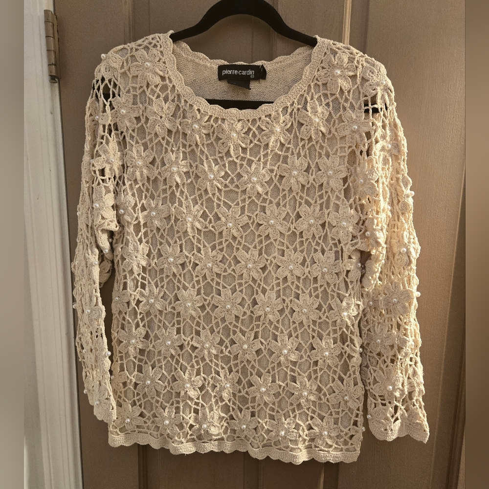 Pierre Cardin size small silk sweater with pearl